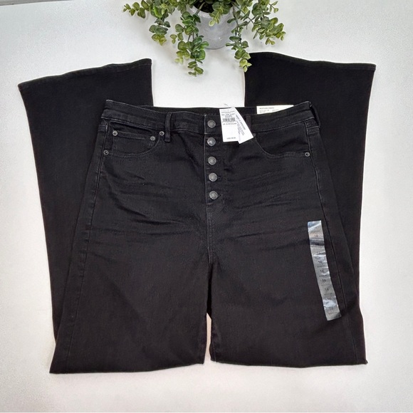American Eagle Highest Rise Flare Leg Button Fly Jeans Black Size 16 NWT - Picture 2 of 15